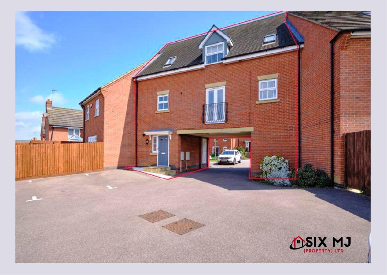 Chichele House, Sleeps 8, Nr Rushden Lakes, Allocated Parking, Corporate Welcome Higham Ferrers Exterior foto